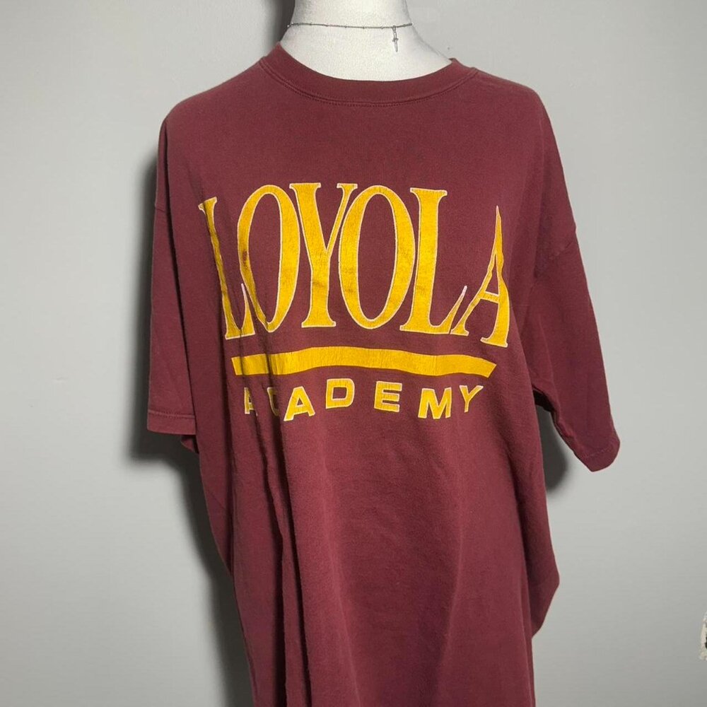 Russell Athletic Men's Burgundy and Red T-shirt